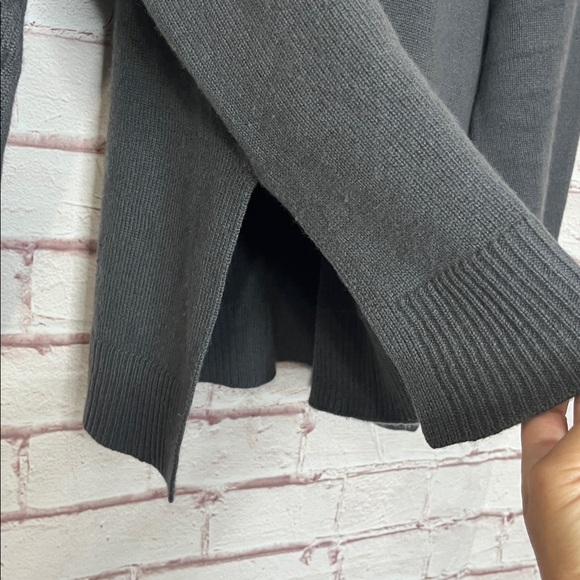 Jenni Kayne 100% Cashmere Boyfriend Sweater - Picture 6 of 9